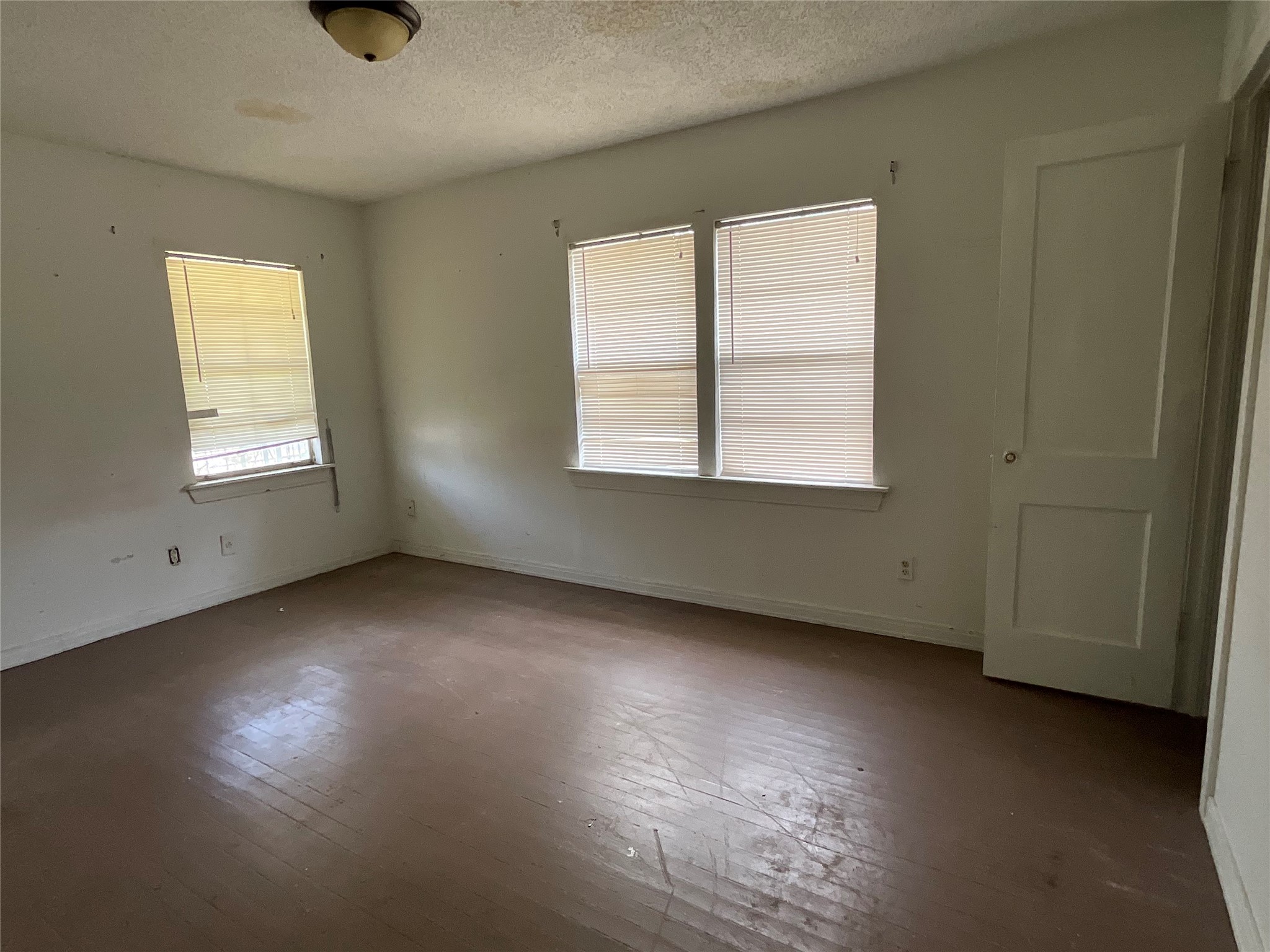 1903 Lamont Avenue Dallas TX 75216