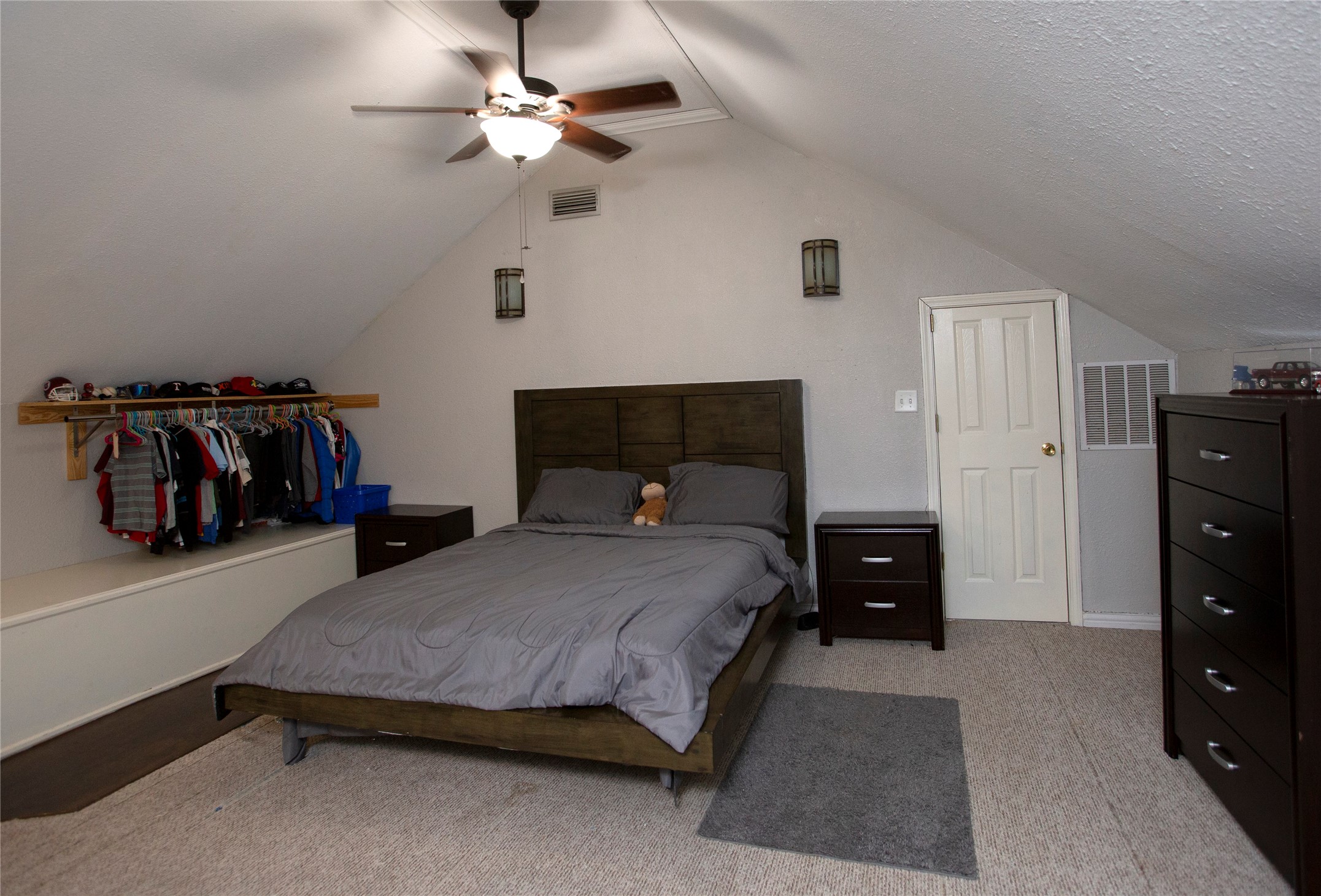 1089 Oak Hollow Lane Combine TX 75159