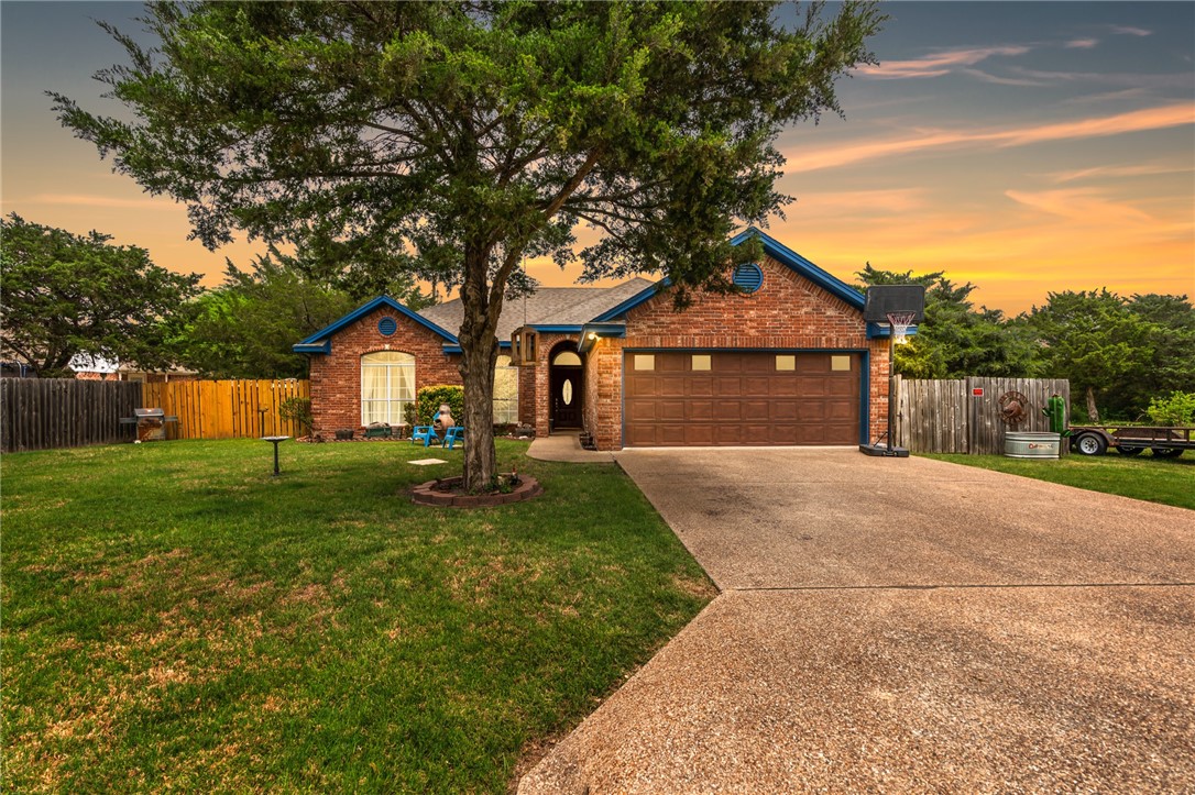 506 Parkhaven Drive Woodway TX 76712