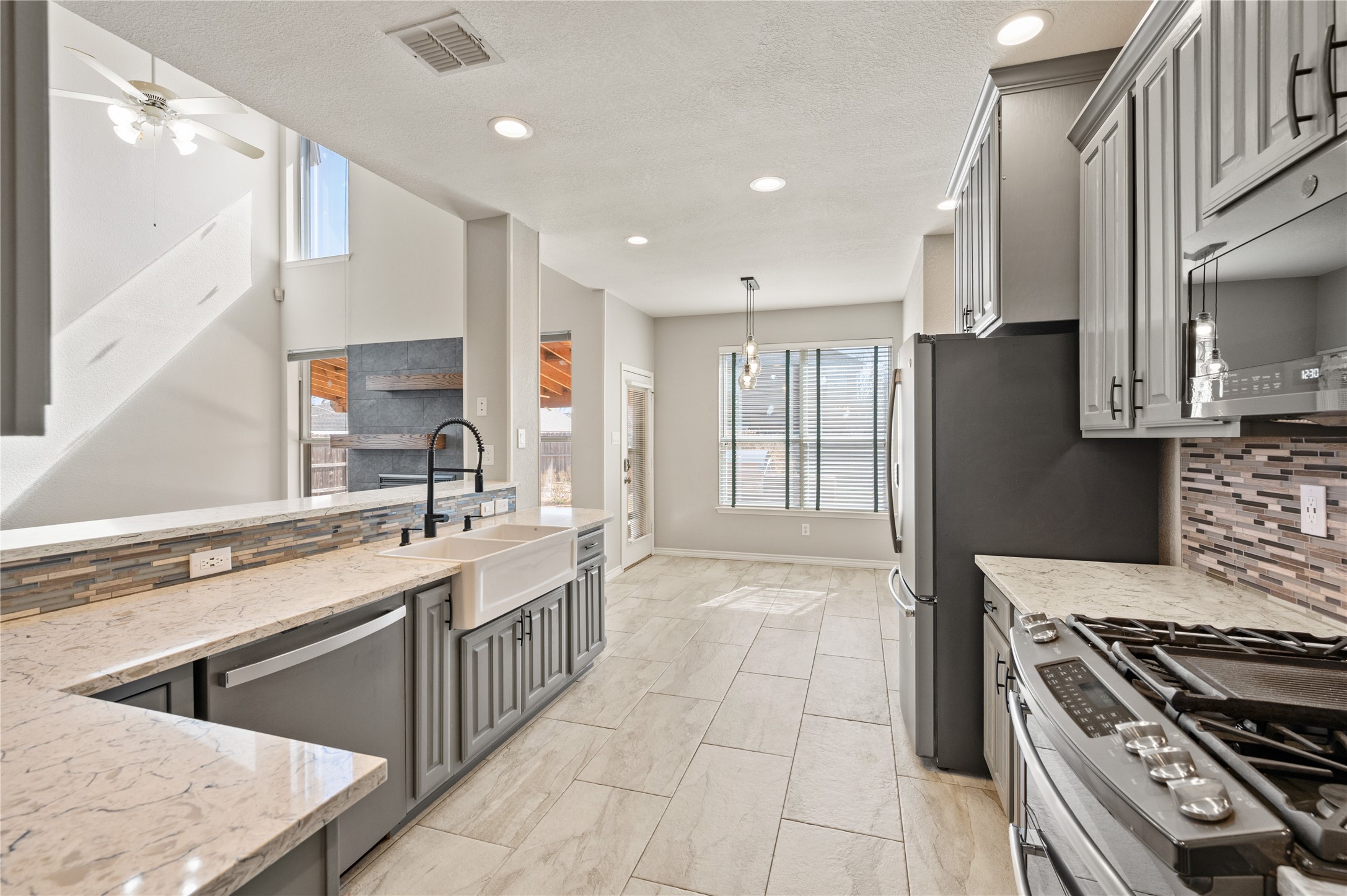 2705 Magnolia Lane Grapevine TX 76051