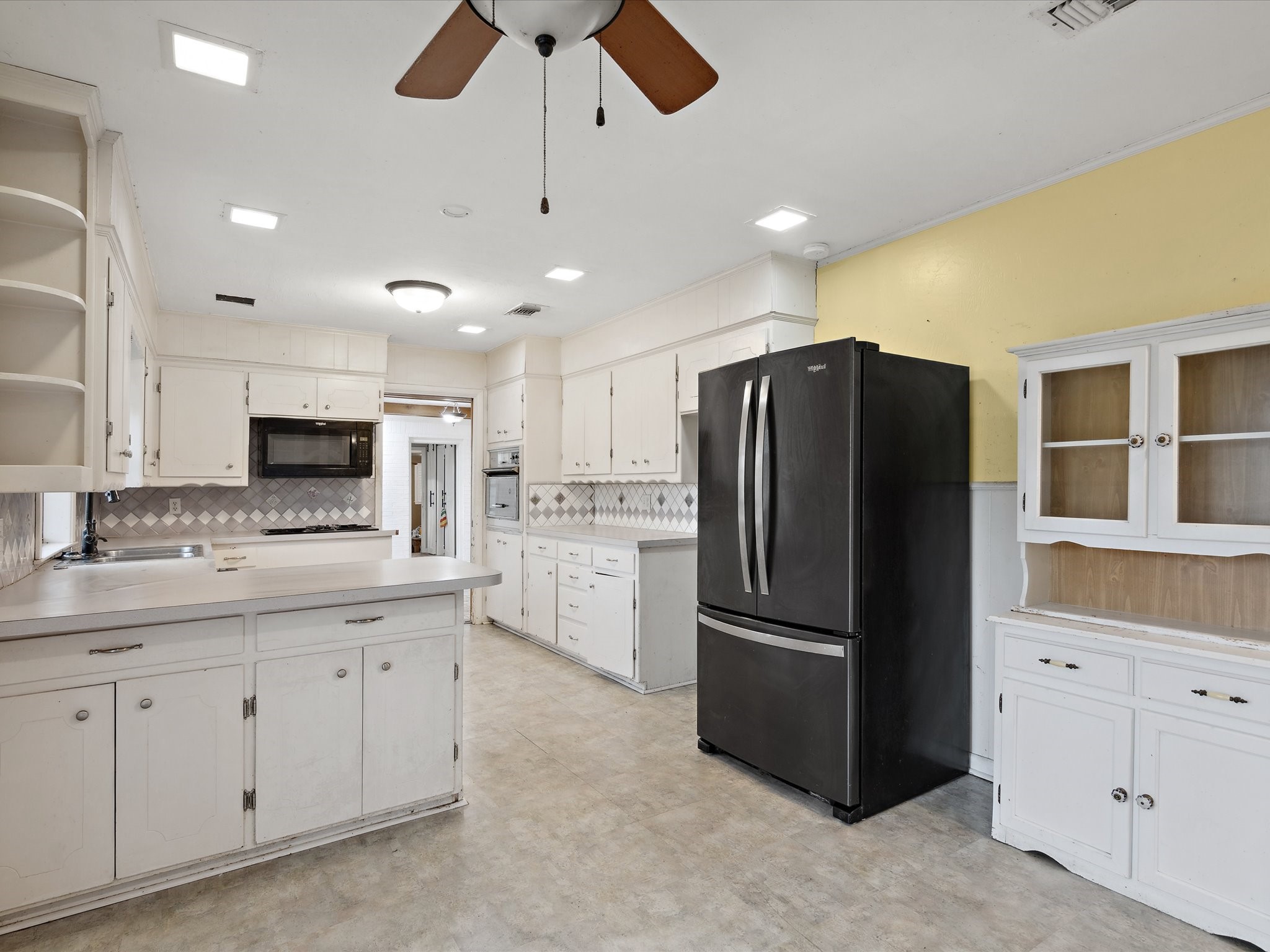 1302 Forreston Road Waxahachie TX 75165