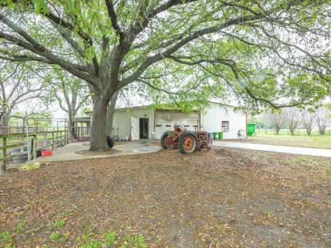 1302 Forreston Road Waxahachie TX 75165