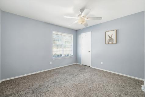 2206 Oak Forest Court Arlington TX 76012