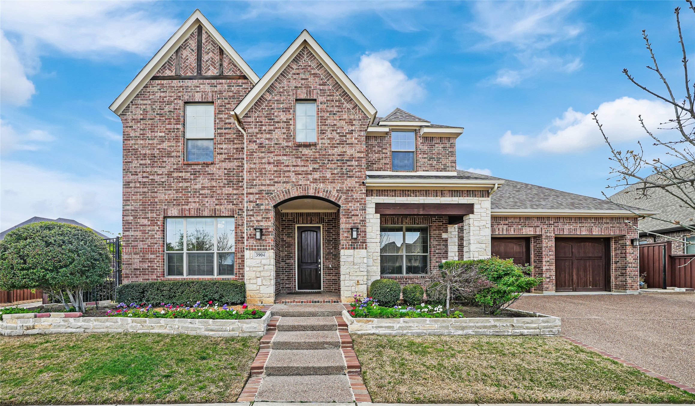 3904 Desert Hollow Way Arlington TX 76005