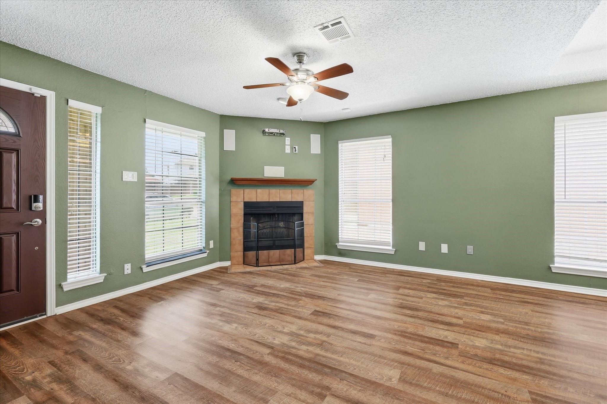 1809 Water Oak Drive Lewisville TX 75067