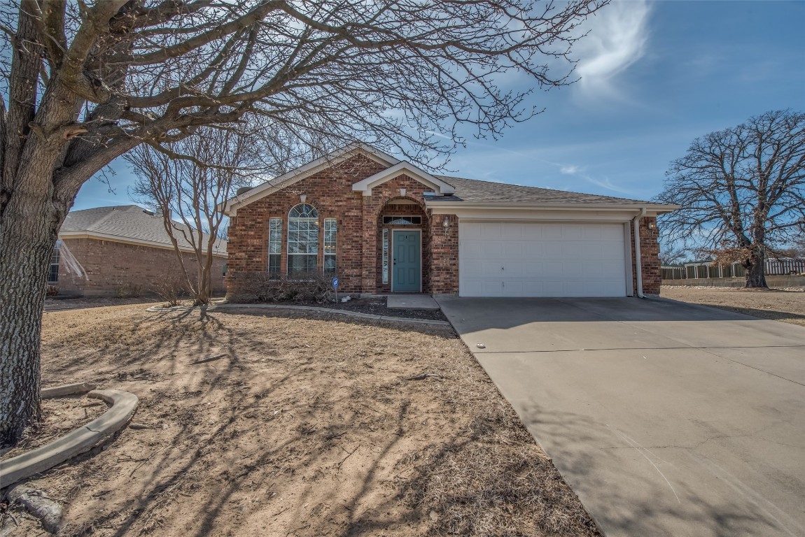 211 Sweetwater Drive Weatherford TX 76086