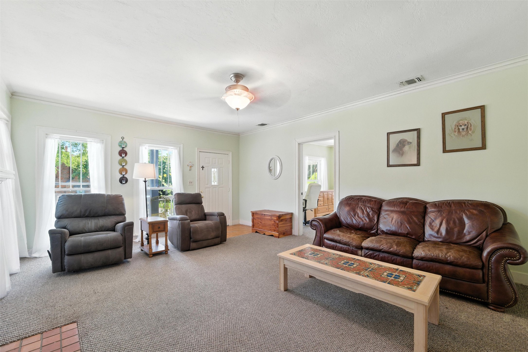 1716 Thomas Place Fort Worth TX 76107