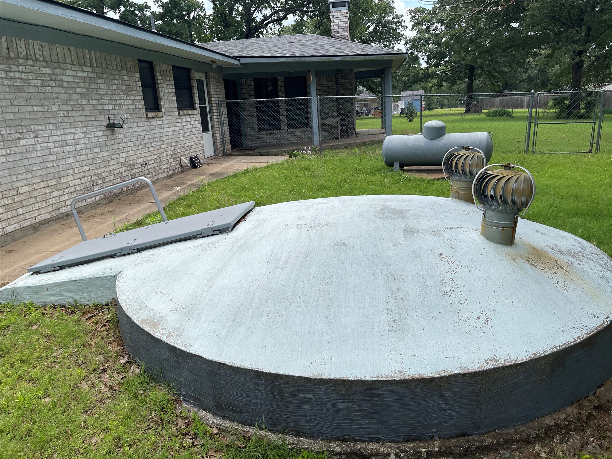 55 Cumberland Circle Denison TX 75021