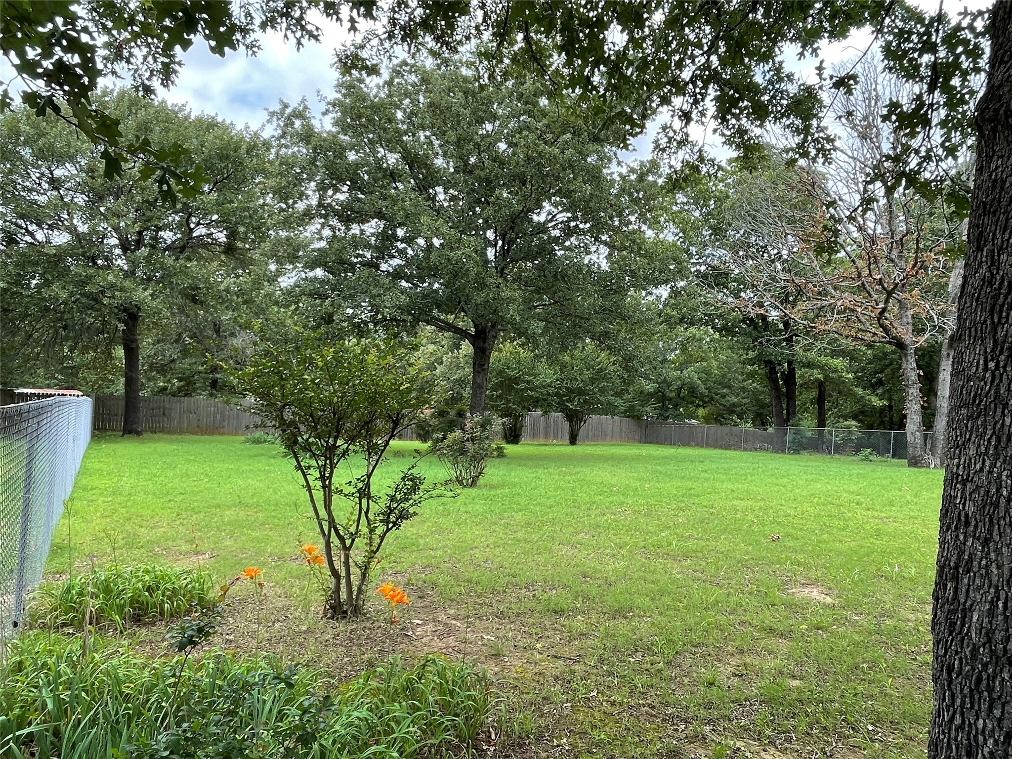 55 Cumberland Circle Denison TX 75021