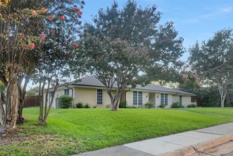 1341 Winding Brook Drive Desoto TX 75115