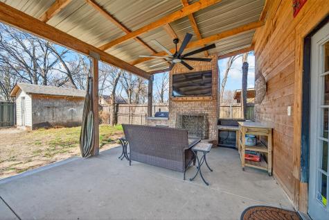 607 Bethpage Avenue Dallas TX 75217