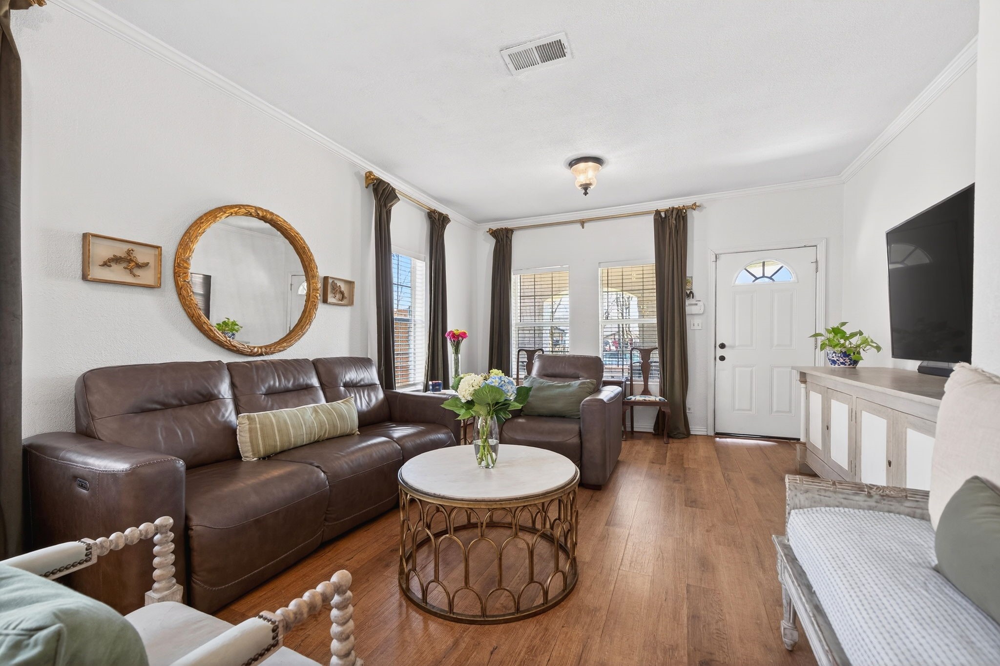 607 Bethpage Avenue Dallas TX 75217