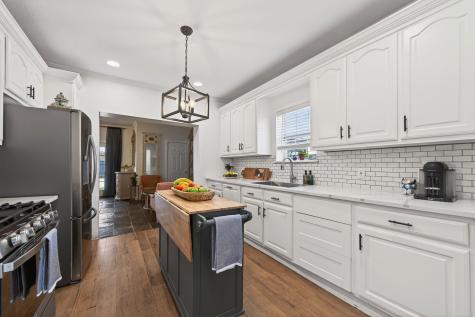 607 Bethpage Avenue Dallas TX 75217