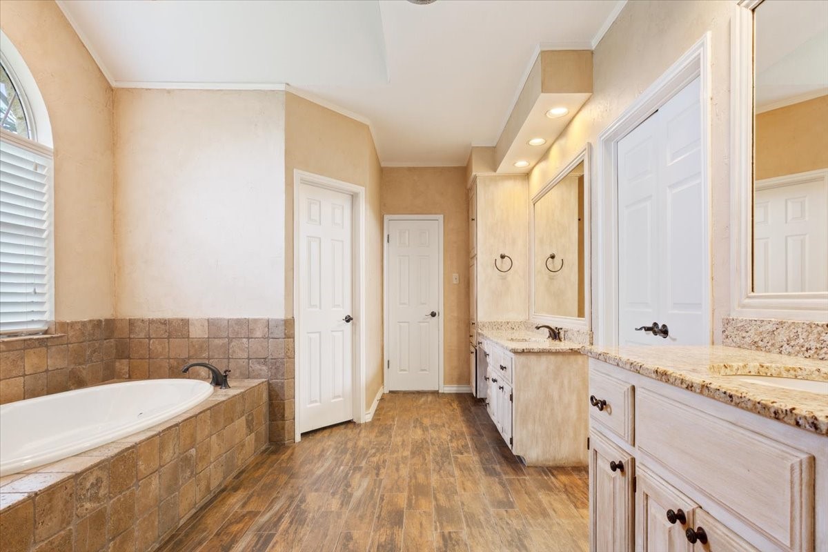 4843 S 3rd Street Road Waco TX 76706