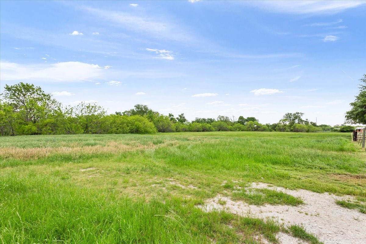 4843 S 3rd Street Road Waco TX 76706