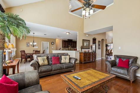 1200 Cedar Valley Drive Irving TX 75063