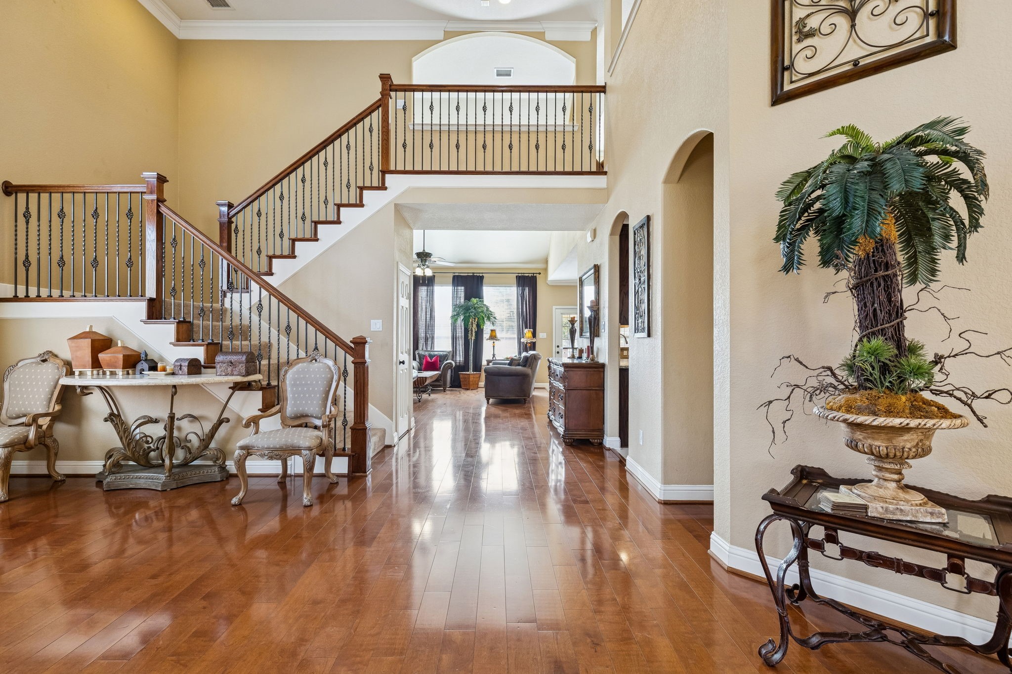 1200 Cedar Valley Drive Irving TX 75063