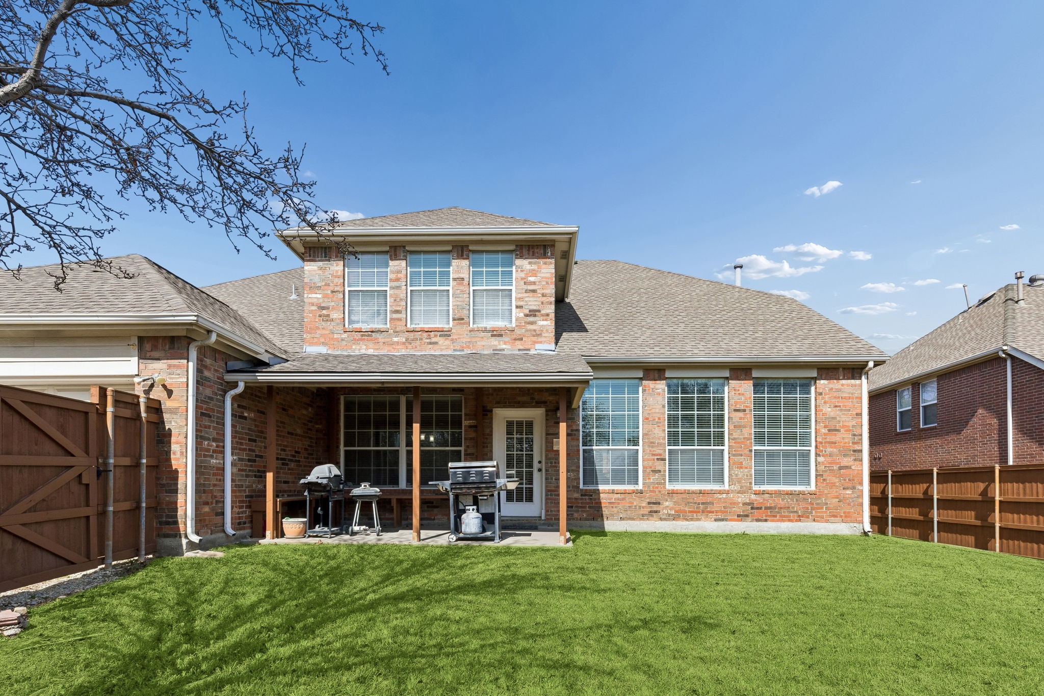 1200 Cedar Valley Drive Irving TX 75063