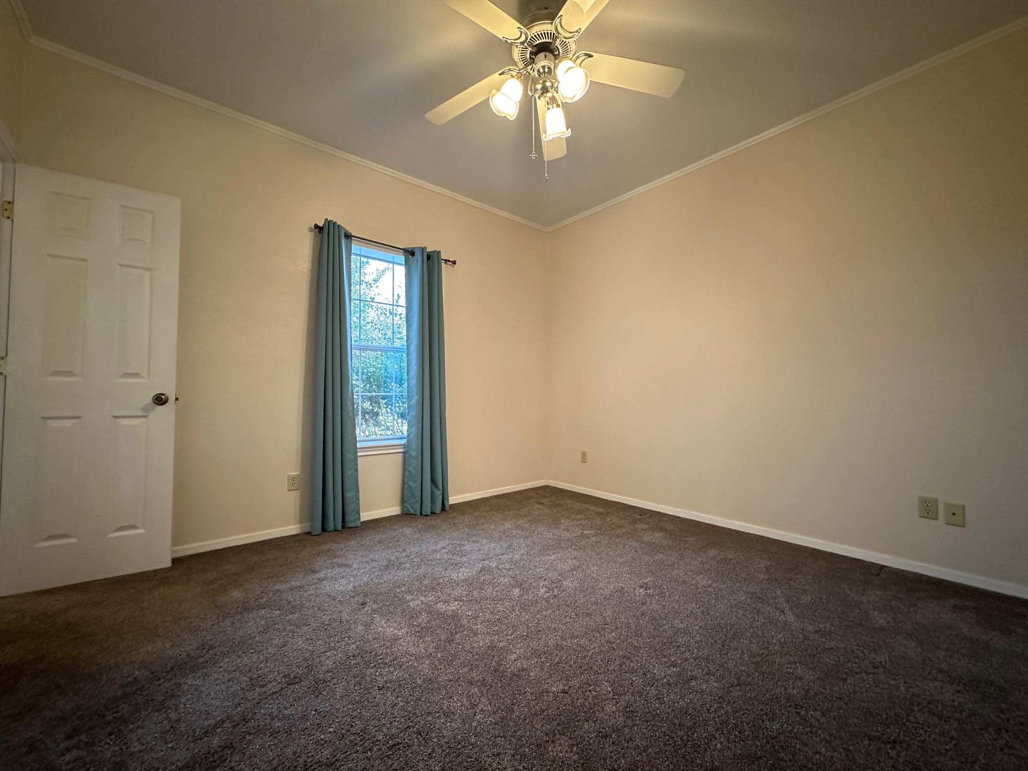 8099 W Interstate Highway 30 Cumby TX 75433