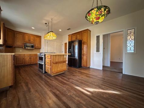 8099 W Interstate Highway 30 Cumby TX 75433