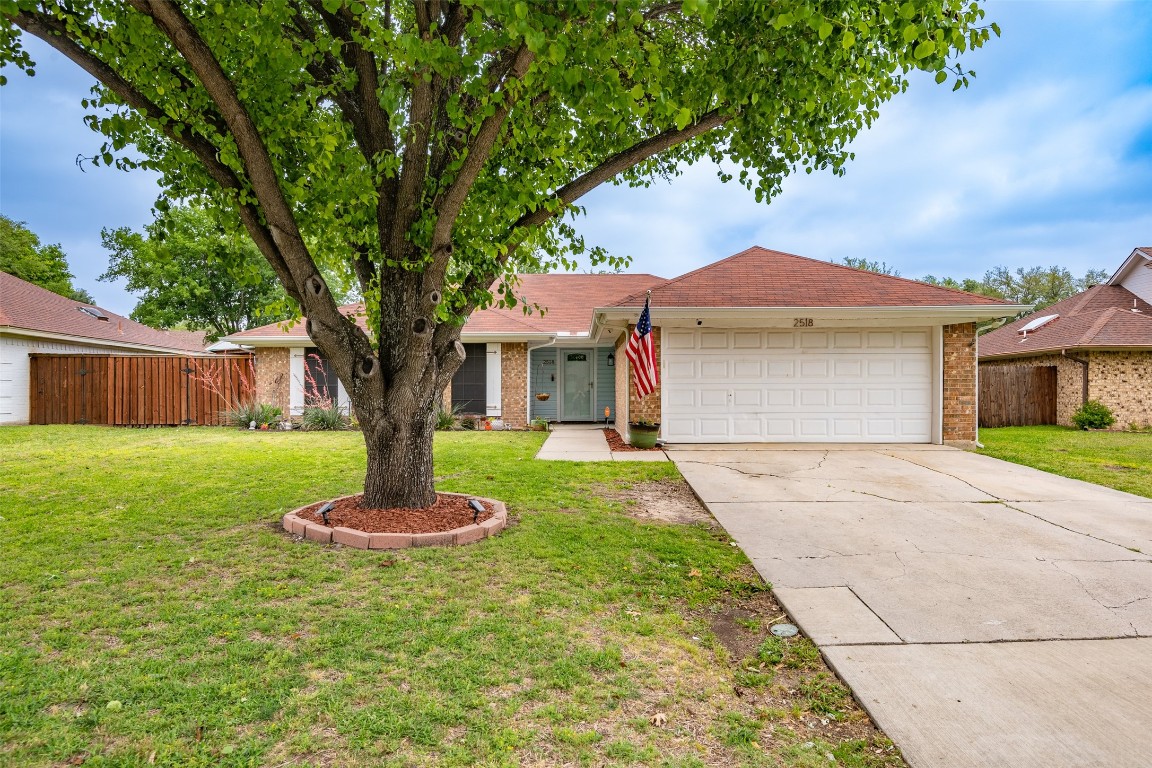 2518 Channing Drive Grand Prairie TX 75052