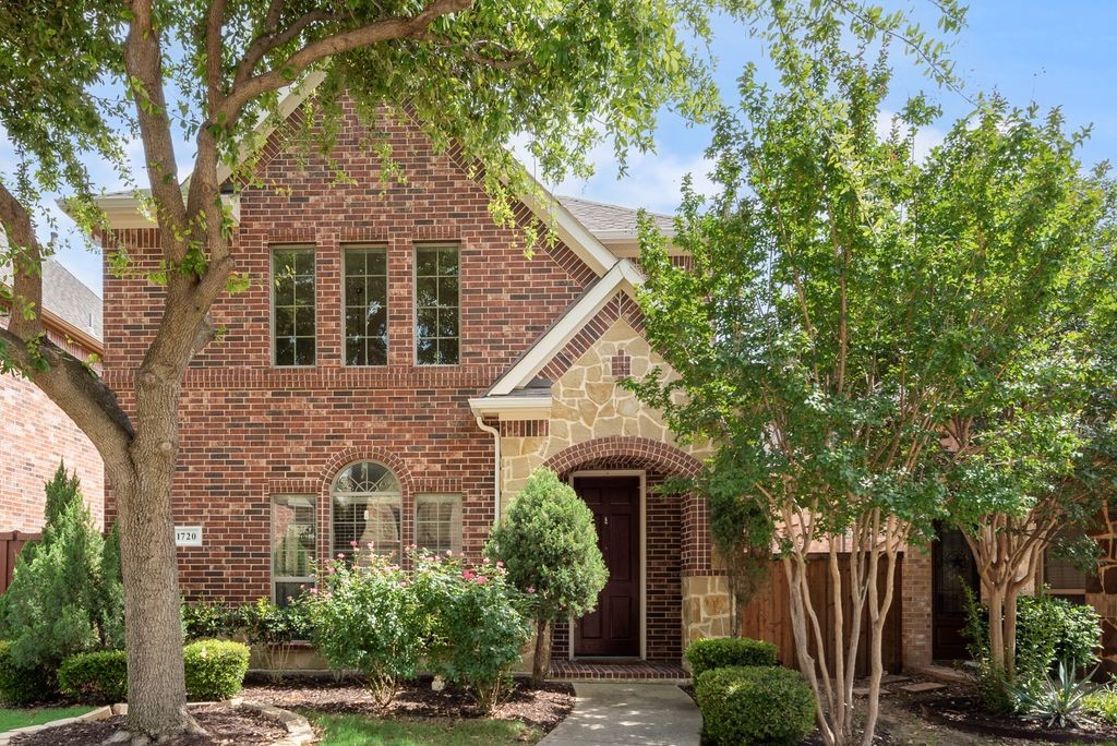 1720 Snow Owl Court Carrollton TX 75010