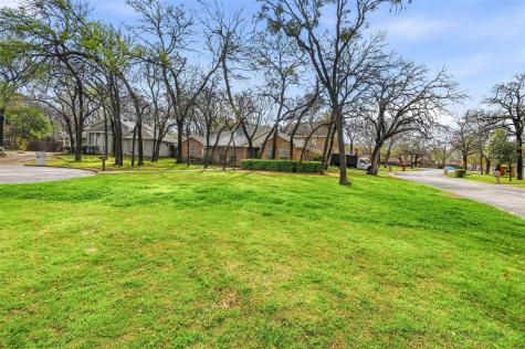 2004 Glen Creek Court Arlington TX 76015