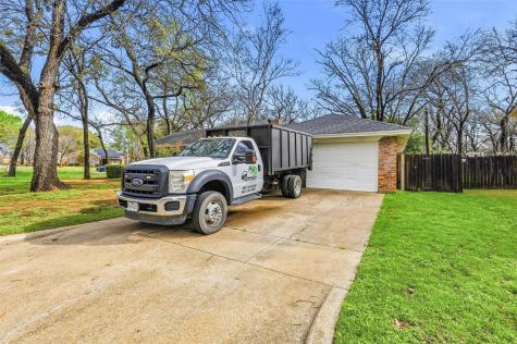 2004 Glen Creek Court Arlington TX 76015