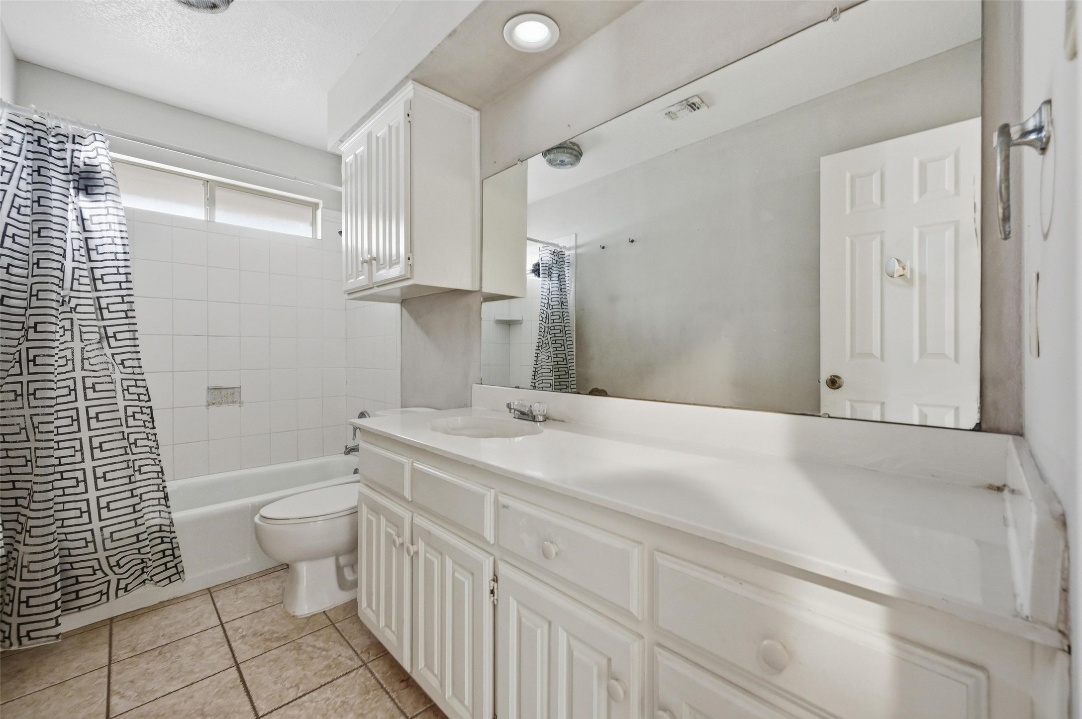 2004 Glen Creek Court Arlington TX 76015