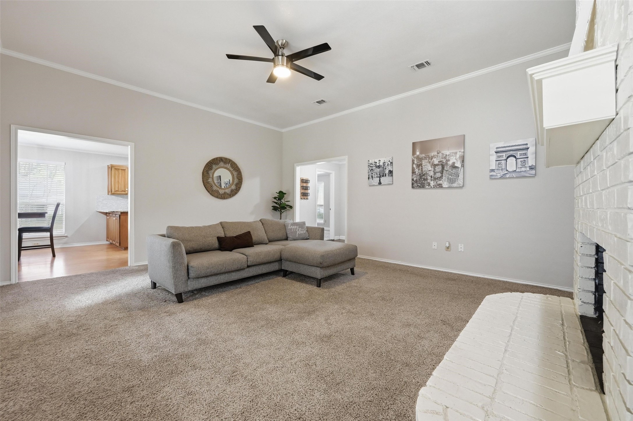 2004 Glen Creek Court Arlington TX 76015
