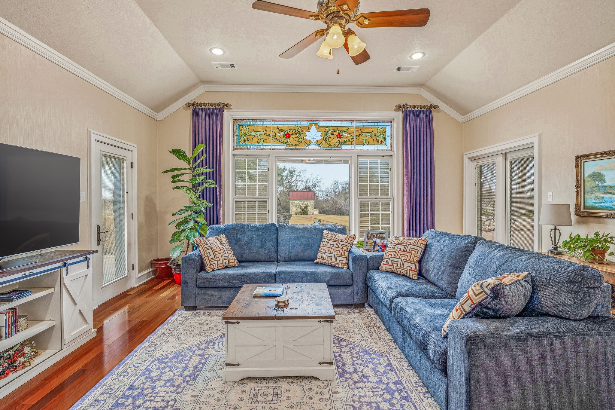 501 County Road 103 Comanche TX 76442