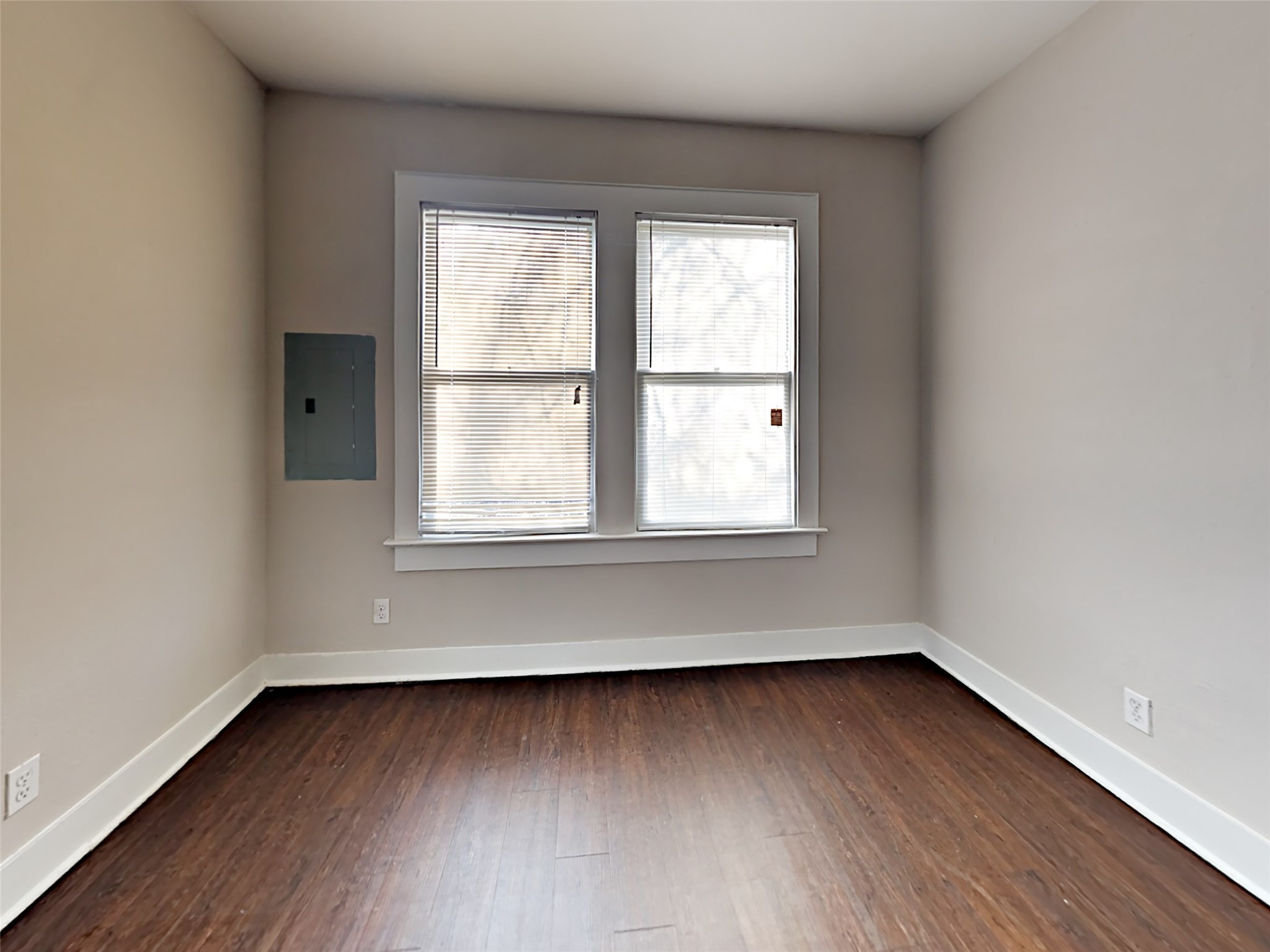 1824 Stella Avenue Dallas TX 75203