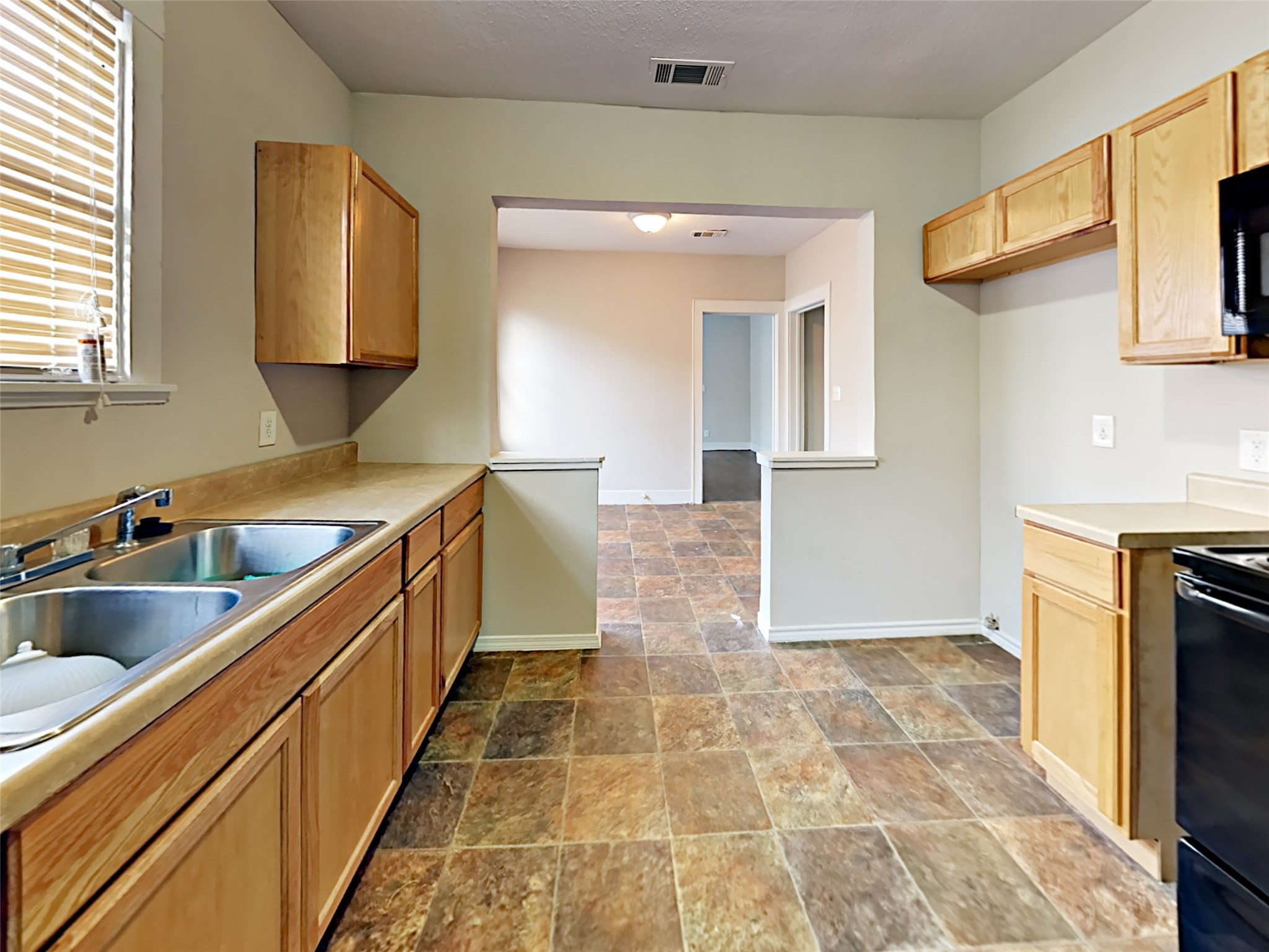 1824 Stella Avenue Dallas TX 75203