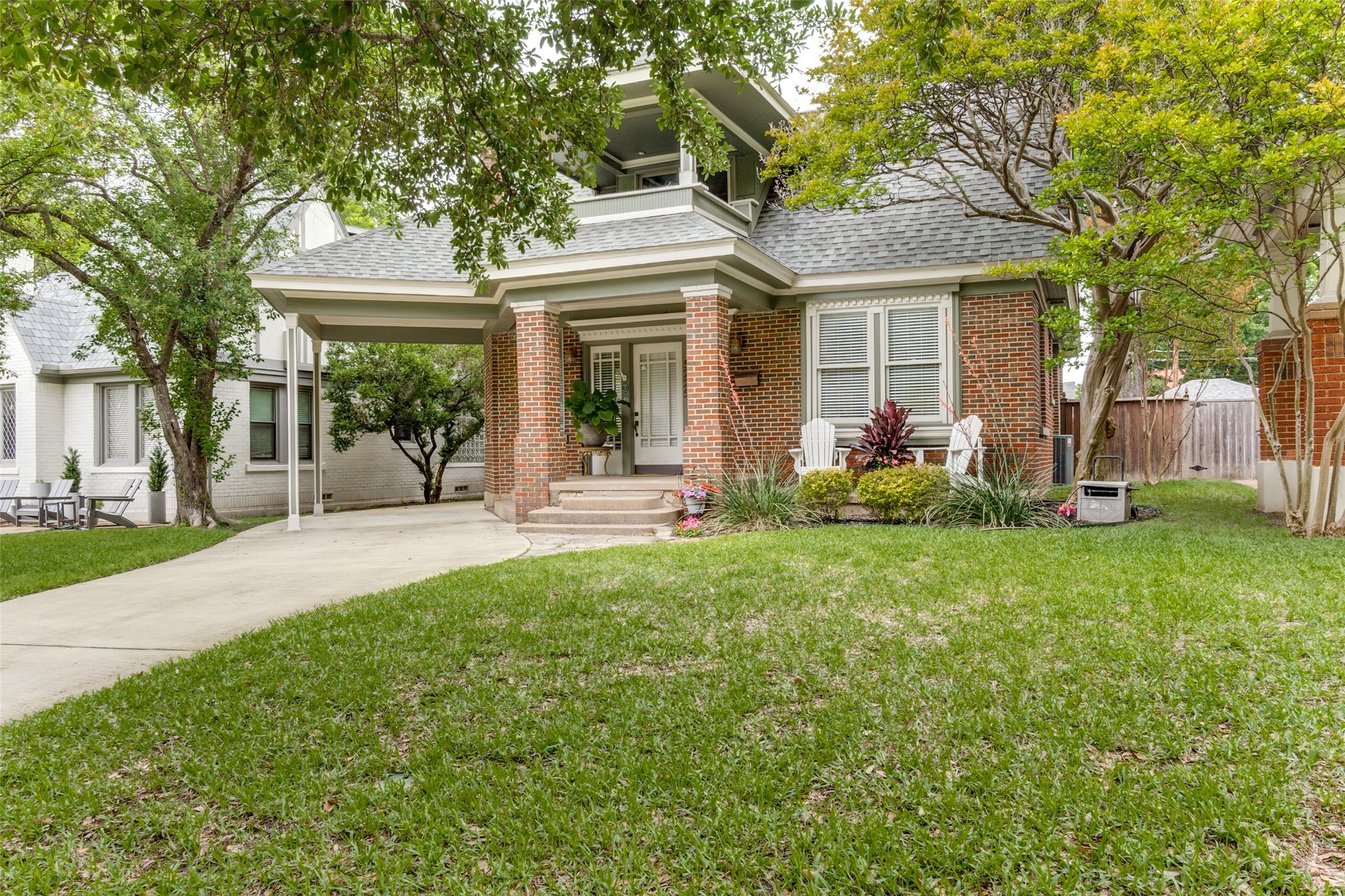 5225 Goodwin Avenue Dallas TX 75206