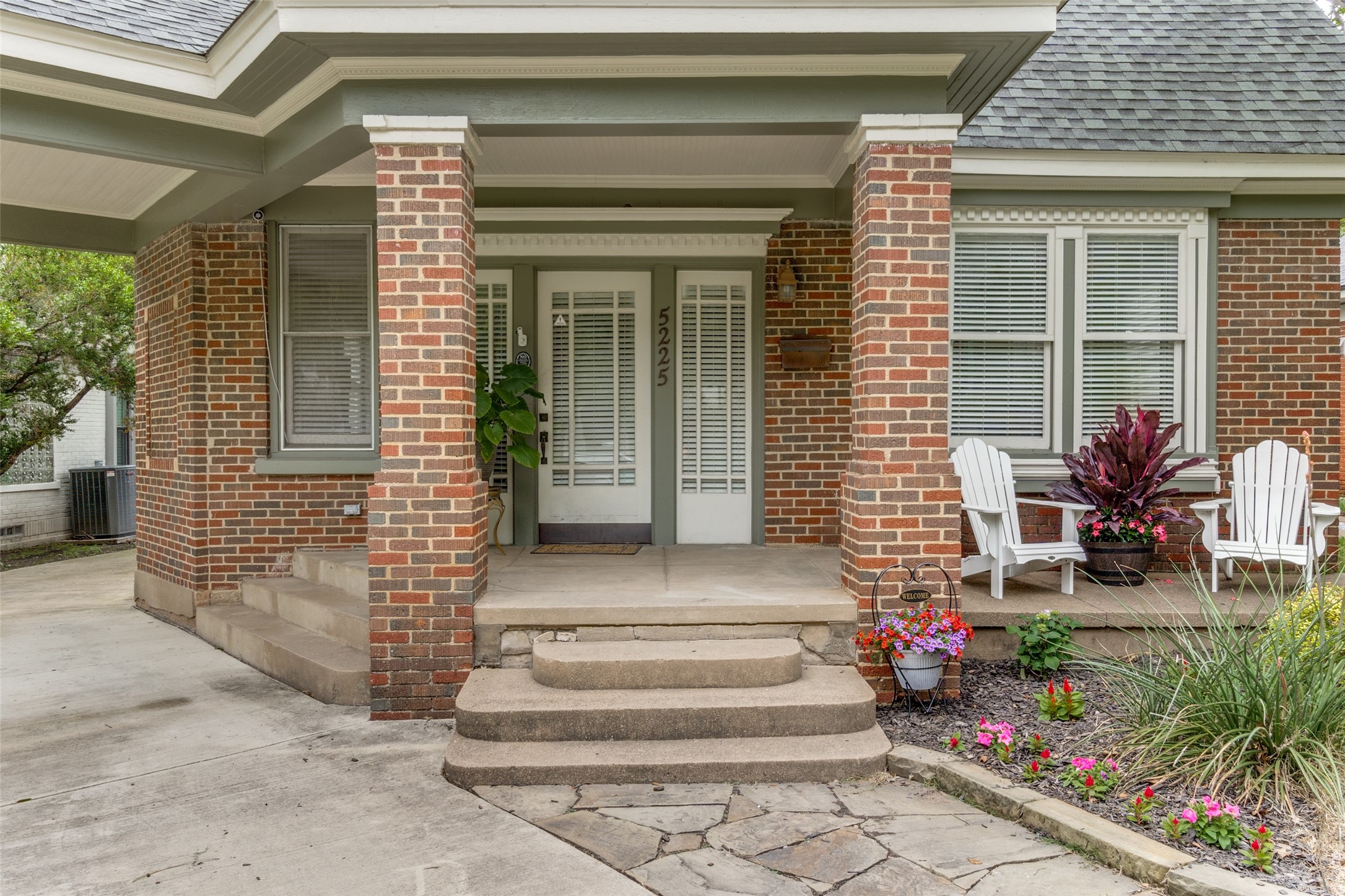 5225 Goodwin Avenue Dallas TX 75206