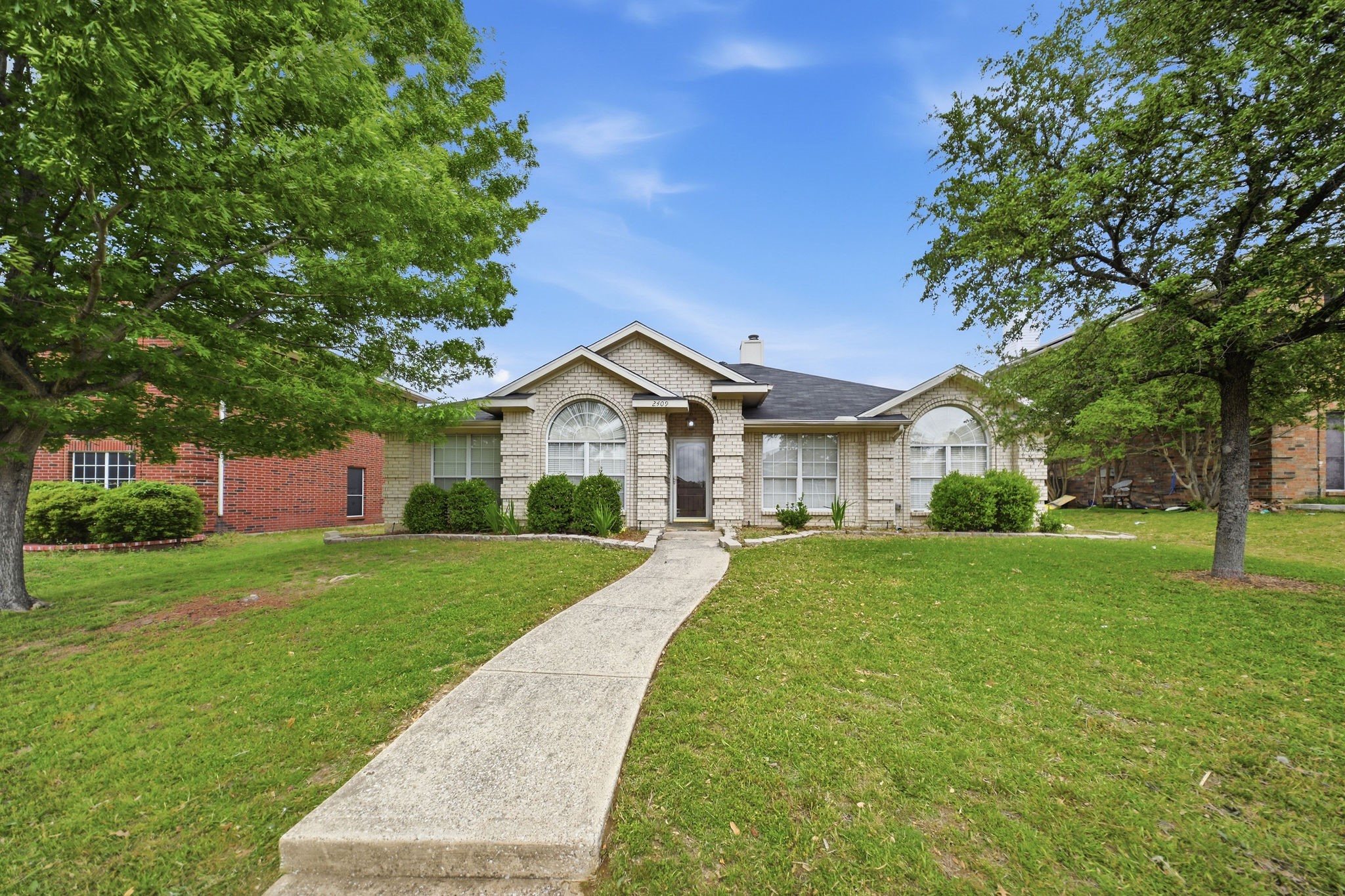 2409 Buckeye Drive Mesquite TX 75181