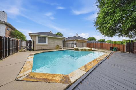 2409 Buckeye Drive Mesquite TX 75181