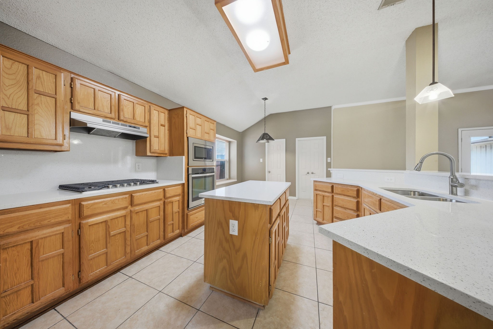 2409 Buckeye Drive Mesquite TX 75181