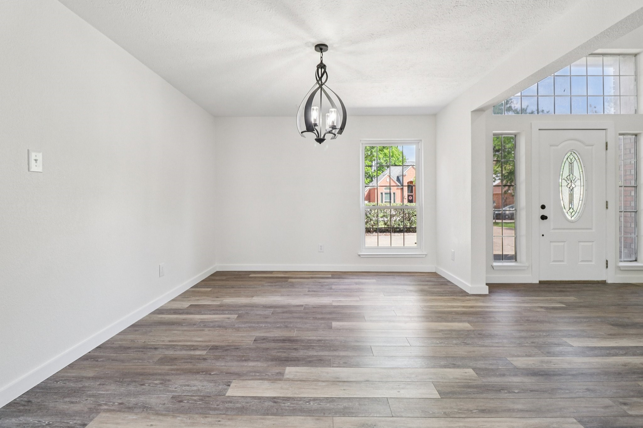 514 Palm Desert Drive Garland TX 75044