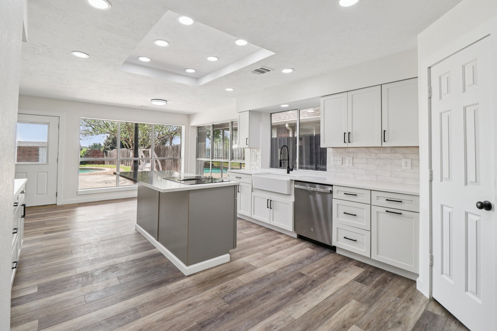 514 Palm Desert Drive Garland TX 75044
