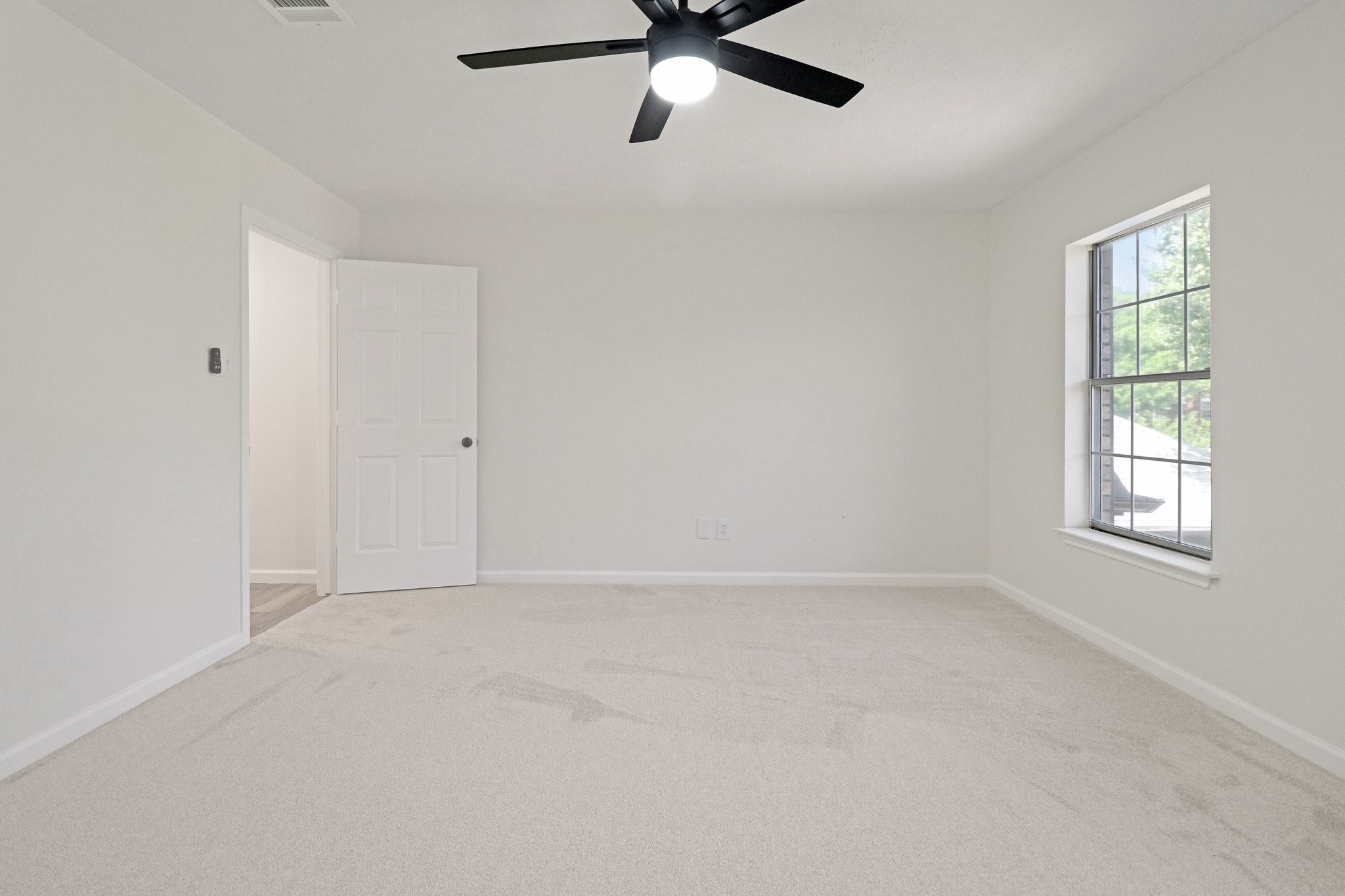 514 Palm Desert Drive Garland TX 75044