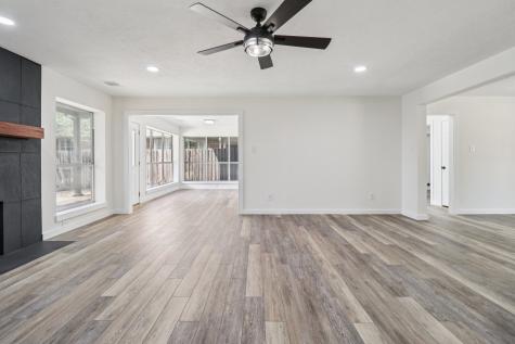 514 Palm Desert Drive Garland TX 75044