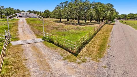 283 County Road 4794 Boyd TX 76023