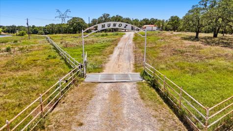 283 County Road 4794 Boyd TX 76023