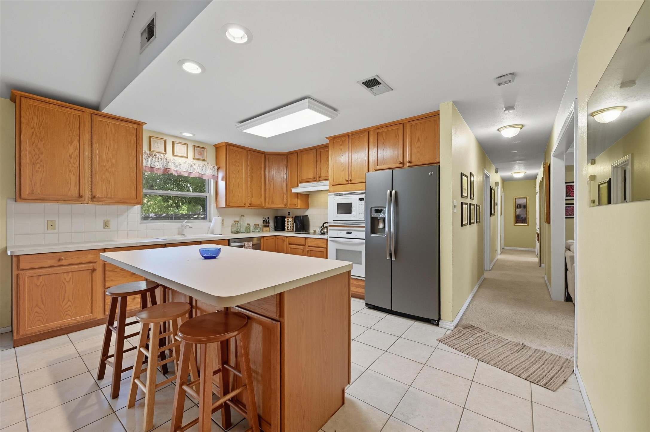 1703 Park Hill Drive Arlington TX 76012