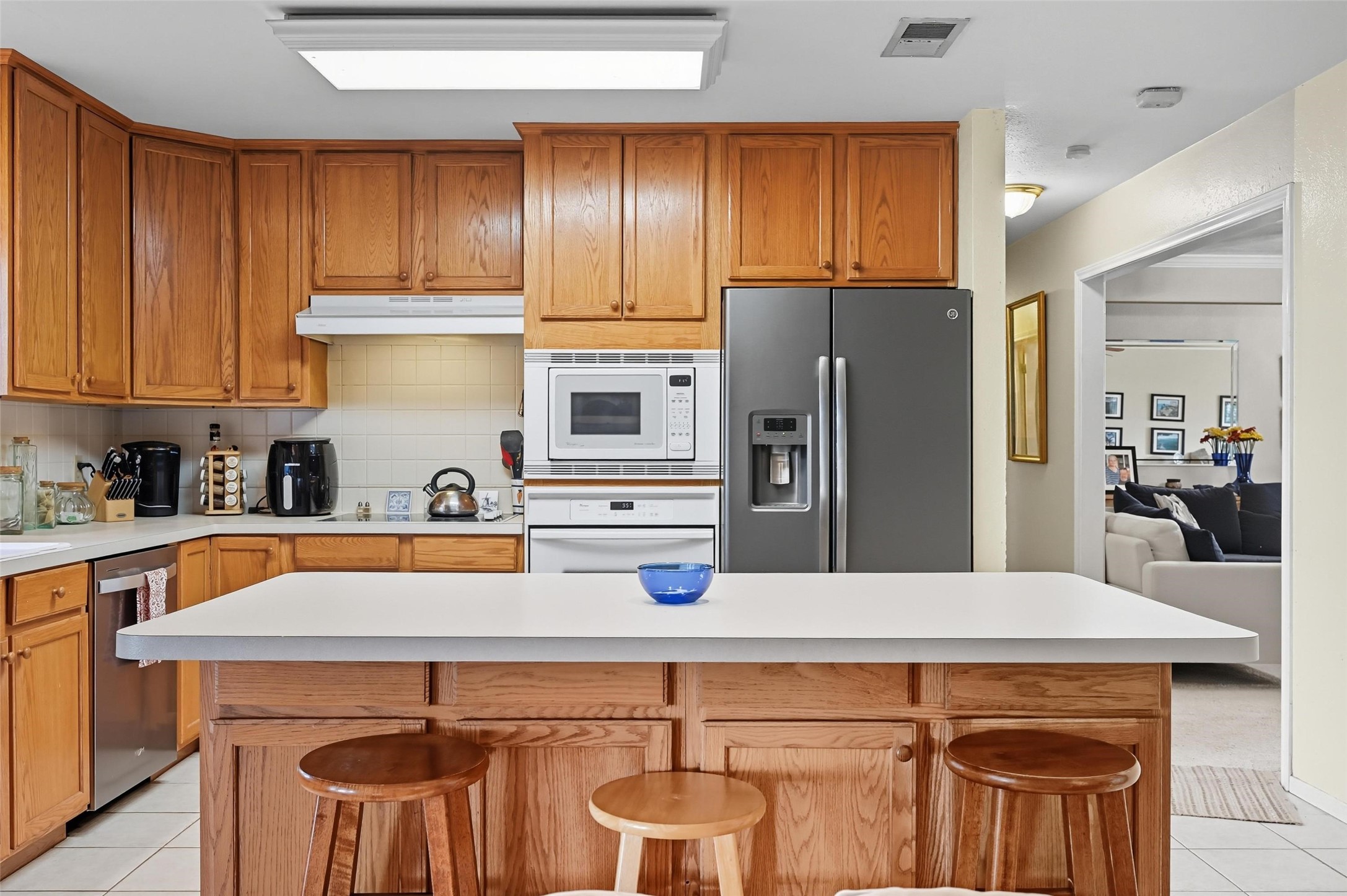 1703 Park Hill Drive Arlington TX 76012