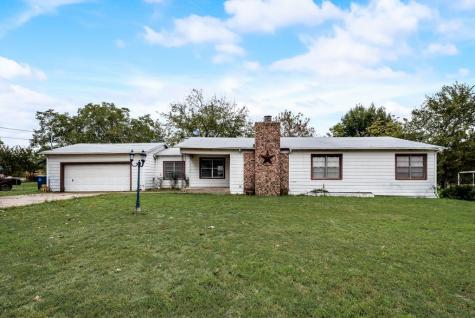 508 N Kerr Street Blooming Grove TX 76626