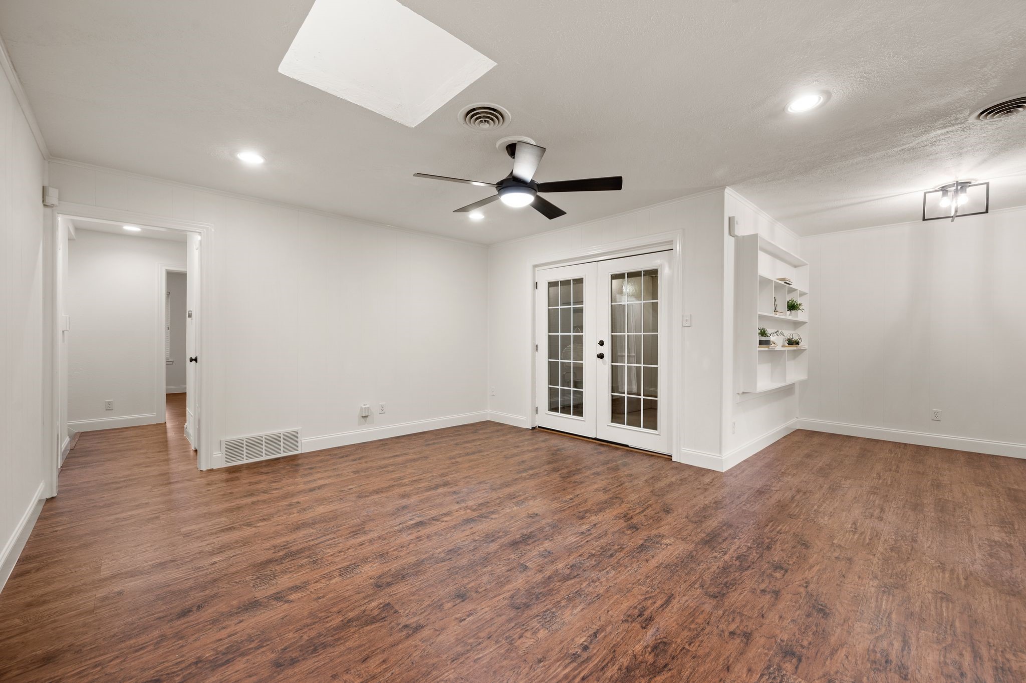 421 Crosstimber Drive Hurst TX 76053