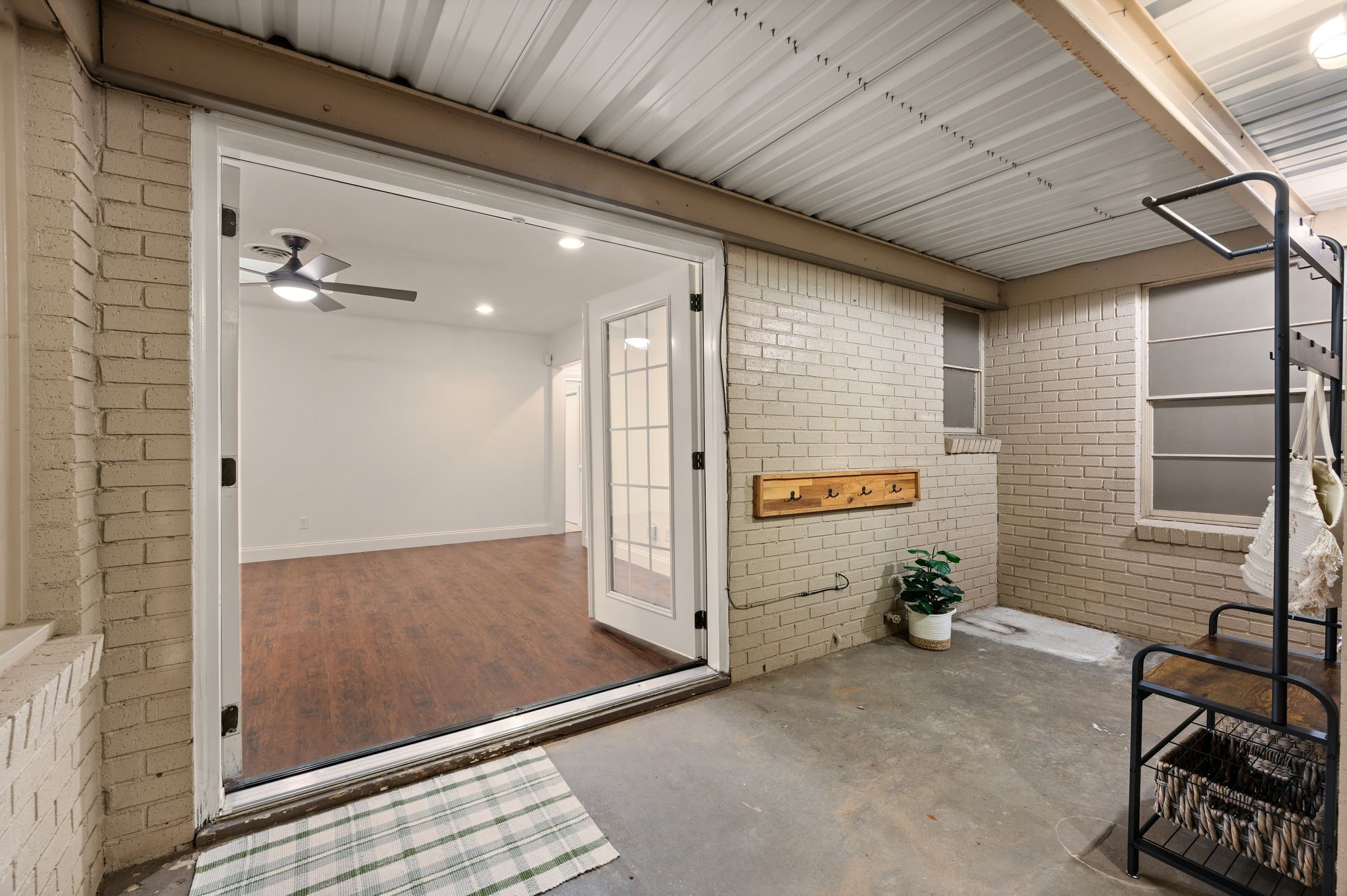 421 Crosstimber Drive Hurst TX 76053