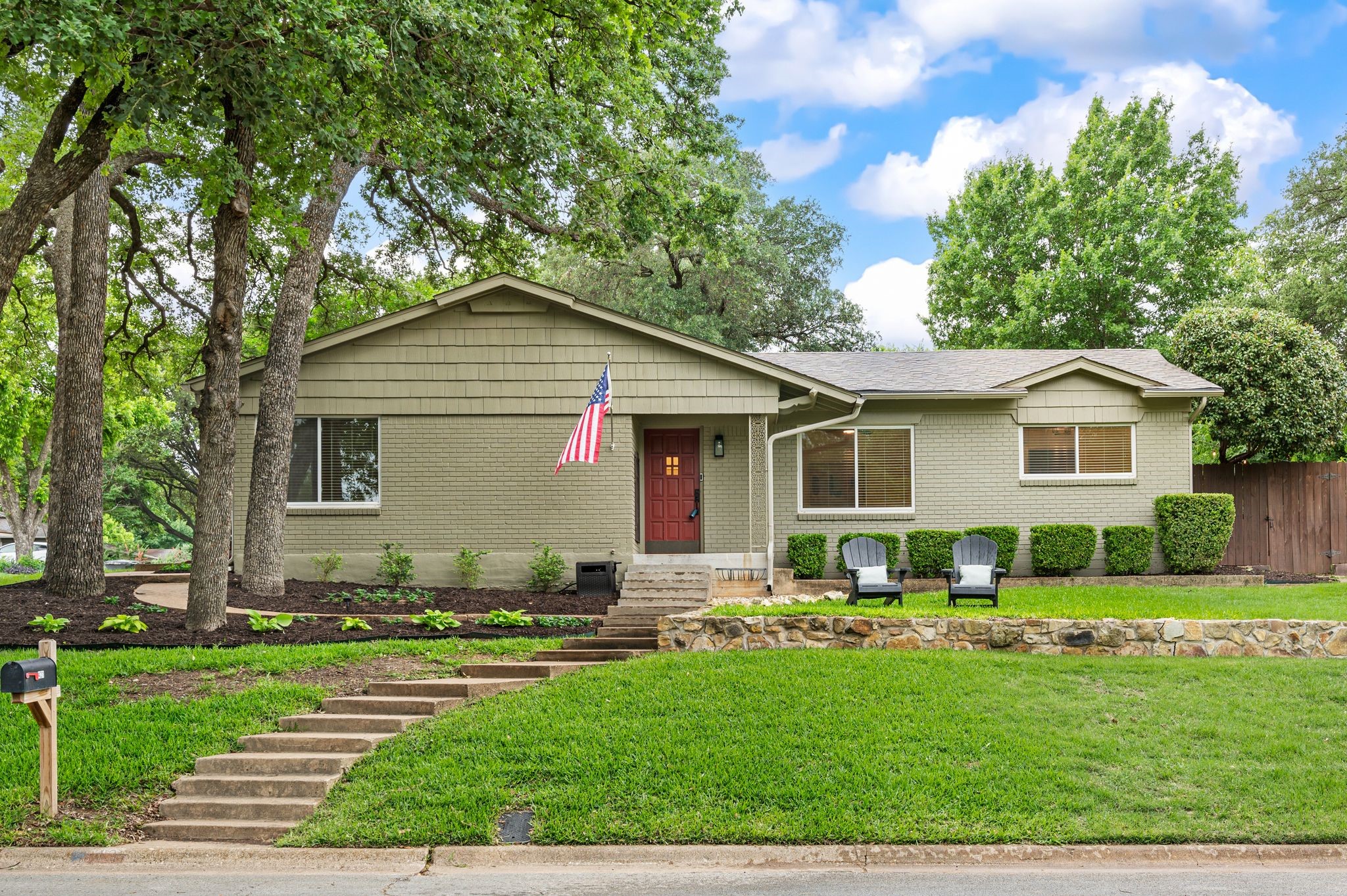 421 Crosstimber Drive Hurst TX 76053